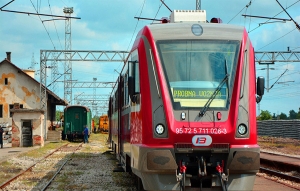 Serbia y Rusia sellan contrato de reconstrucción ferroviaria