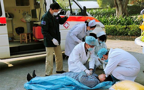Clínicas y hospitales piden con urgencia respeto a la Misión Médica