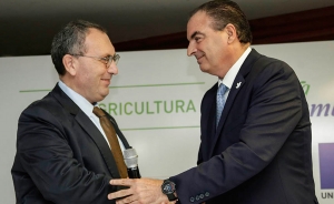 Uni&oacute;n Europea ratifica apoyo a la paz y al desarrollo del campo