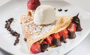 Petit Cr&ecirc;pe abre su primer punto en Colombia