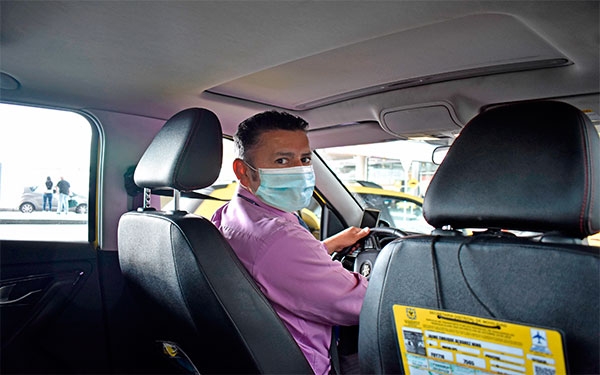 Taxis Libres hará descuentos a usuarios de aplicación y página web