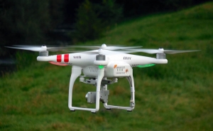 Una firma china presenta un dron capaz de transportar personas