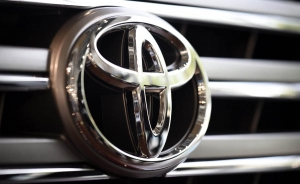 Toyota logró ganancias semestrales récord pese a caer sus ventas globales