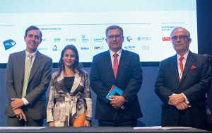 Arpel y Naturgas sellan acuerdo para fortalecer rol del gas en Latinoamérica
