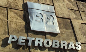La brasileña Petrobras reduce en un 24,6 % sus inversiones hasta 2019