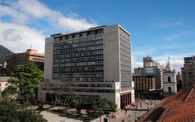 Emisor sube tasas de inter&eacute;s y las lleva al 5,0%