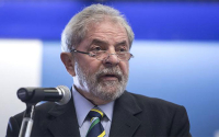 Lula promete luchar contra la desigualdad en su discurso frente al pueblo