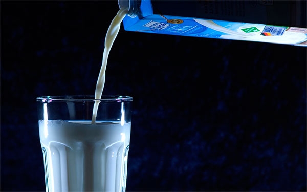 Analac dice que devaluación frenó todo menos las importaciones lácteas