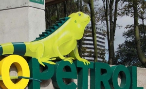 Ecopetrol reduce inversiones en 2016 a 4.800 millones de dólares, 40 % menos